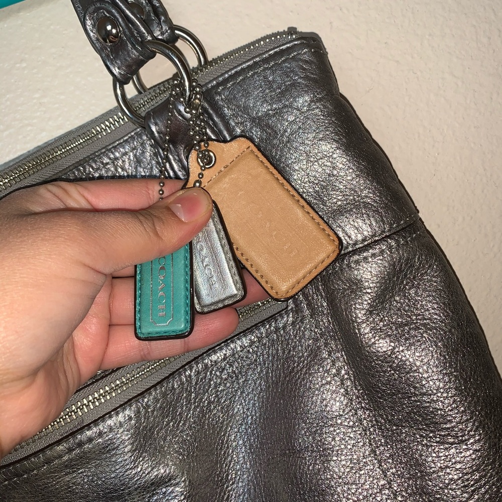 Coach Tote/Purse - Picture 4 of 5